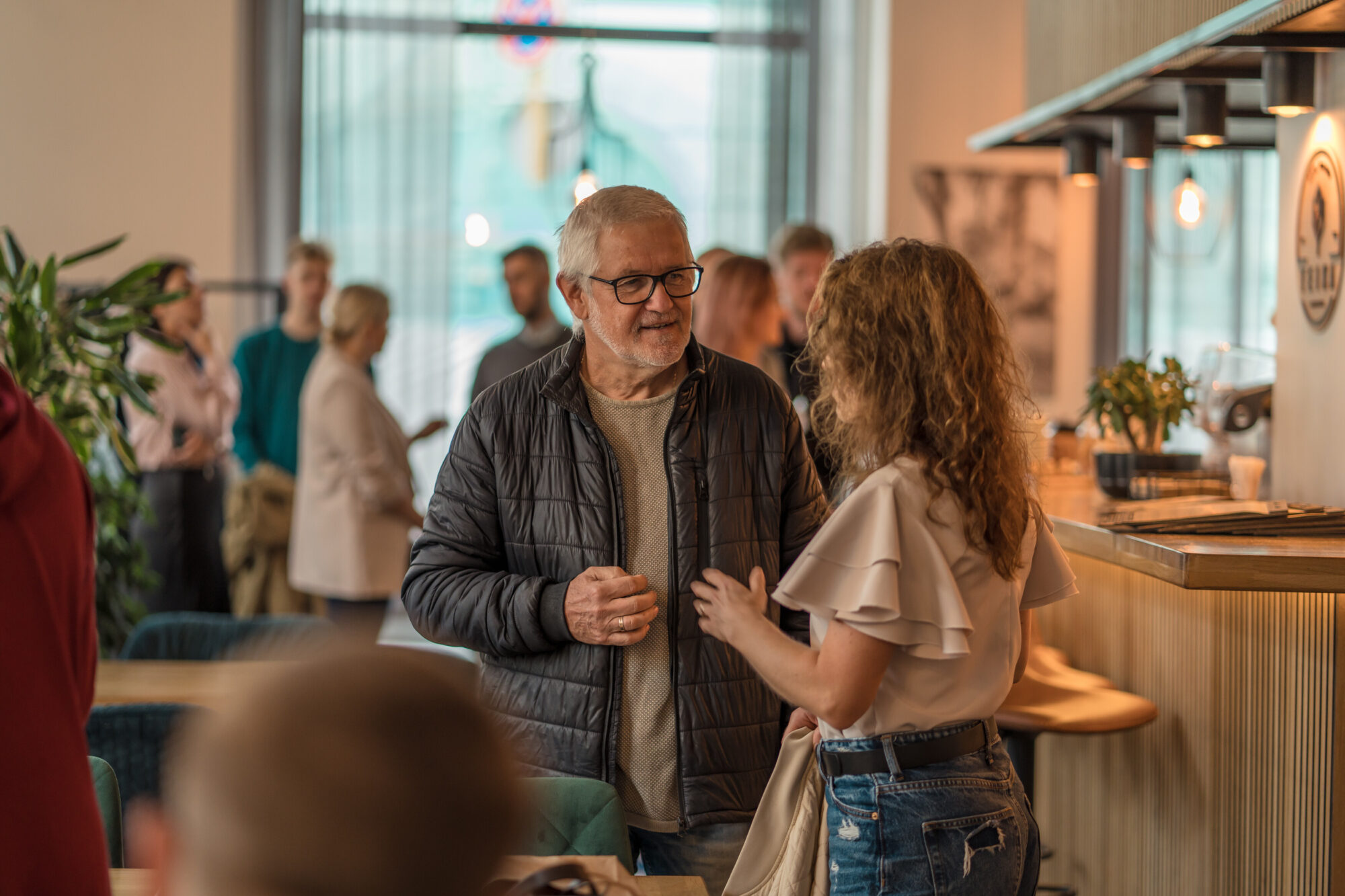 Izsludina 2025. gada uzņēmējdarbības konkursu reemigrantiem