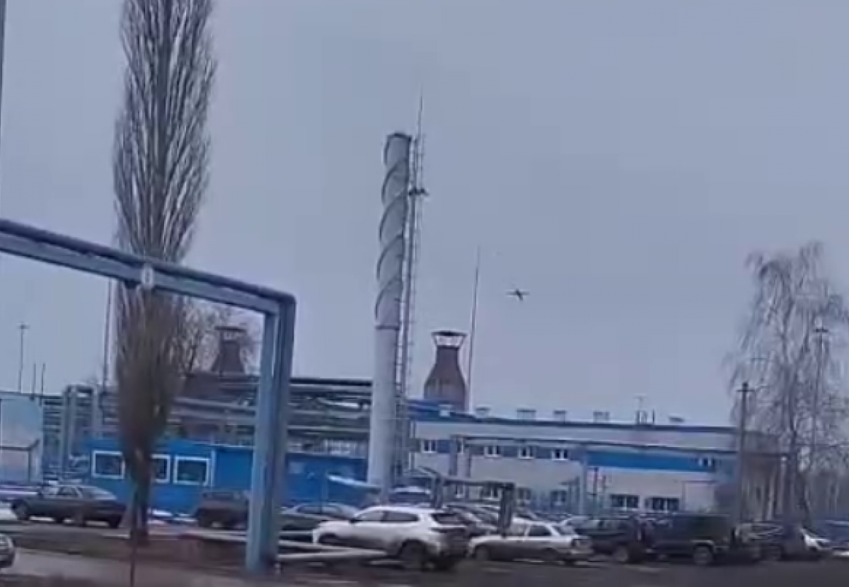 Avots: Ukraiņu lidroboti uzbrukuši dronu ražotnei Krievijas Kalugas apgabalā