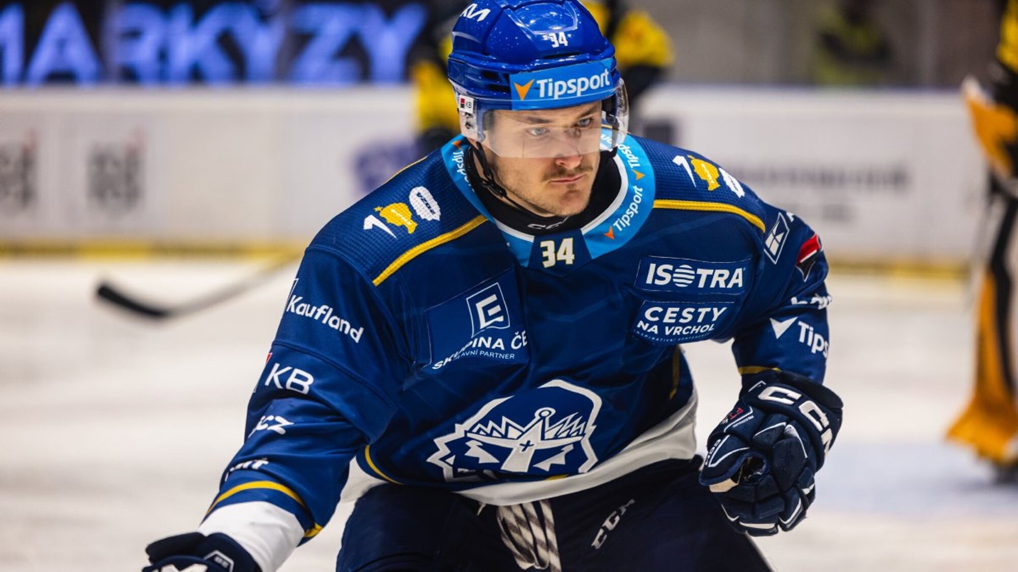 Tralmaks noslēdz līgumu ar Detroitas “Red Wings”