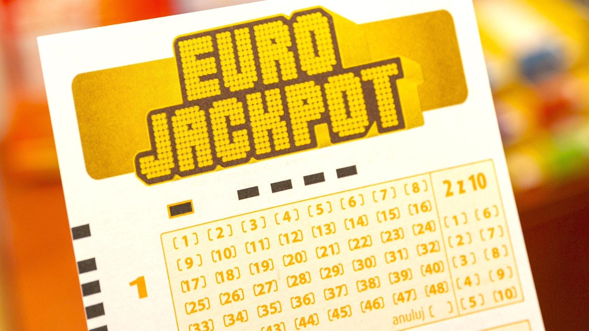 Latvijā izlozē “Eurojackpot” laimēti 122 337 eiro