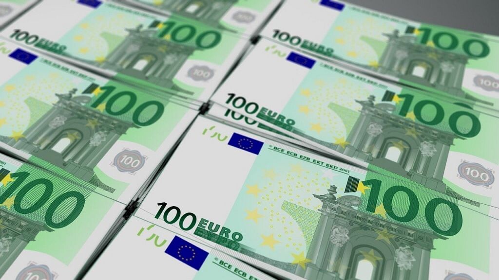 Valsts kase: Latvijas vispārējās valdības parāds pagājušā gada beigās veidoja 46,8% no IKP