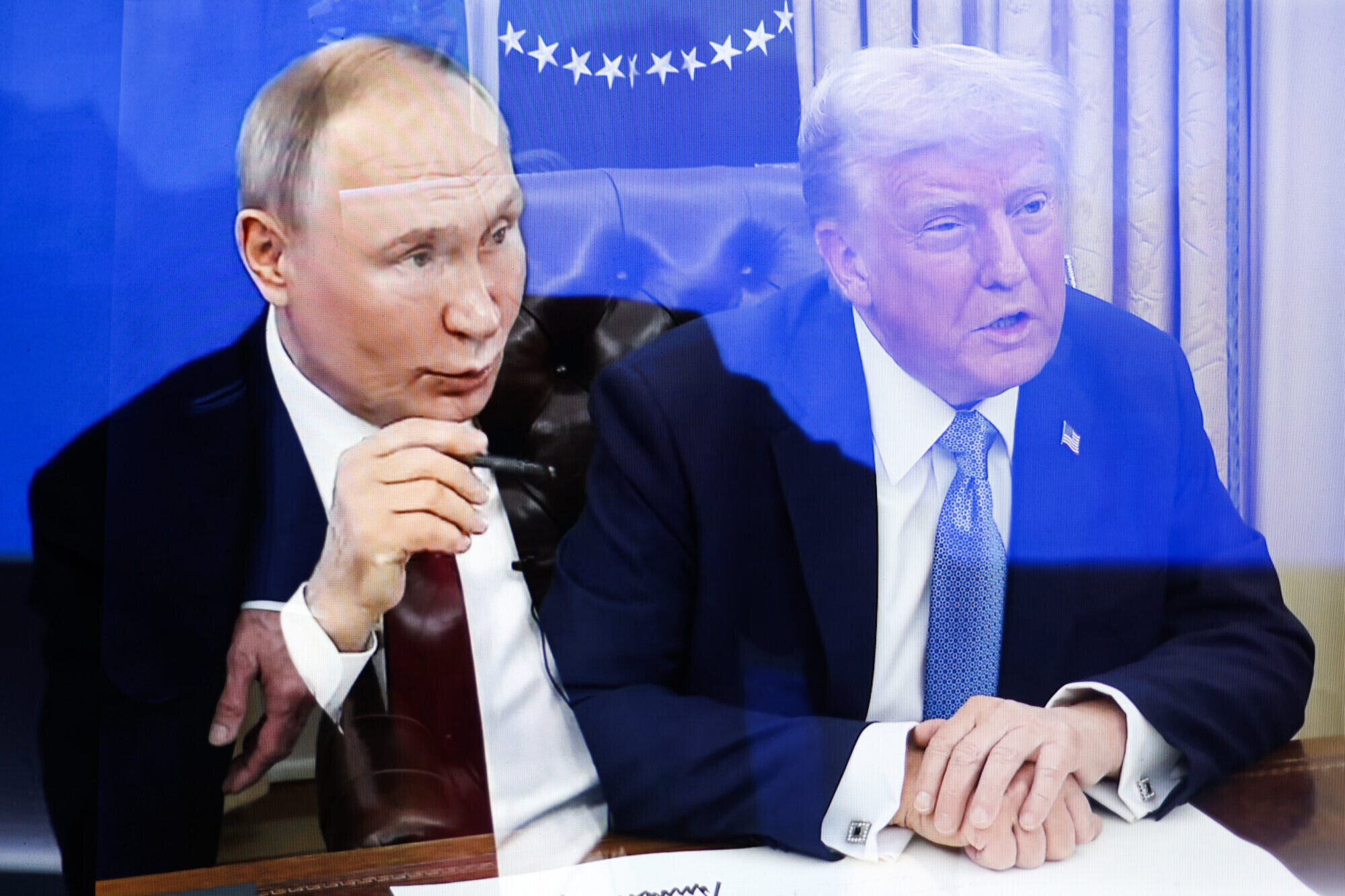 Tramps ar Putinu plāno runāt otrdien