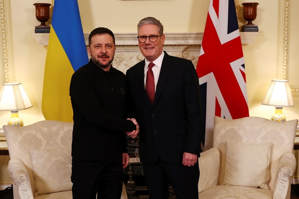 Londona runājusi ar 20 valstīm, kas ieinteresētas Ukrainas miera atbalstīšanā