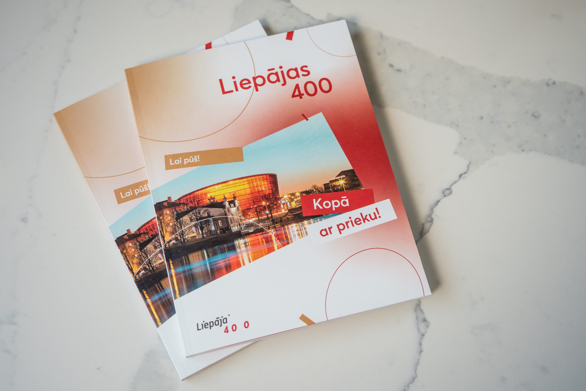 Par godu Liepājas 400 gadu jubilejai izdots svētku žurnāls