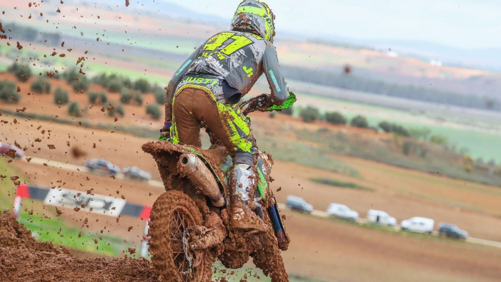Motosportists Pauls Jonass: “Braucu kā amatieris”