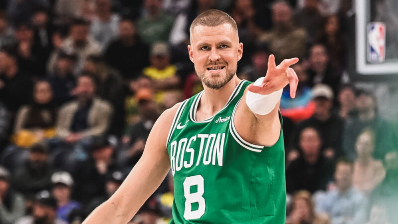Porziņģis un Bostonas “Celtics” aizvadīs izbraukuma spēli Fīniksā