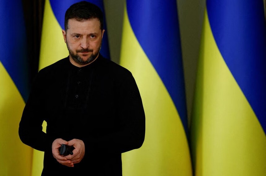 Zelenskis: Par iespējamo Rietumu kontingentu Ukrainā ir daudz jautājumu
