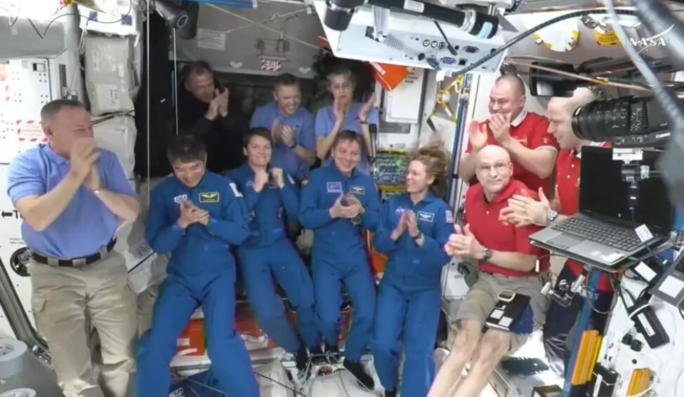 Video: “SpaceX” nogādā SKS četrus astronautus