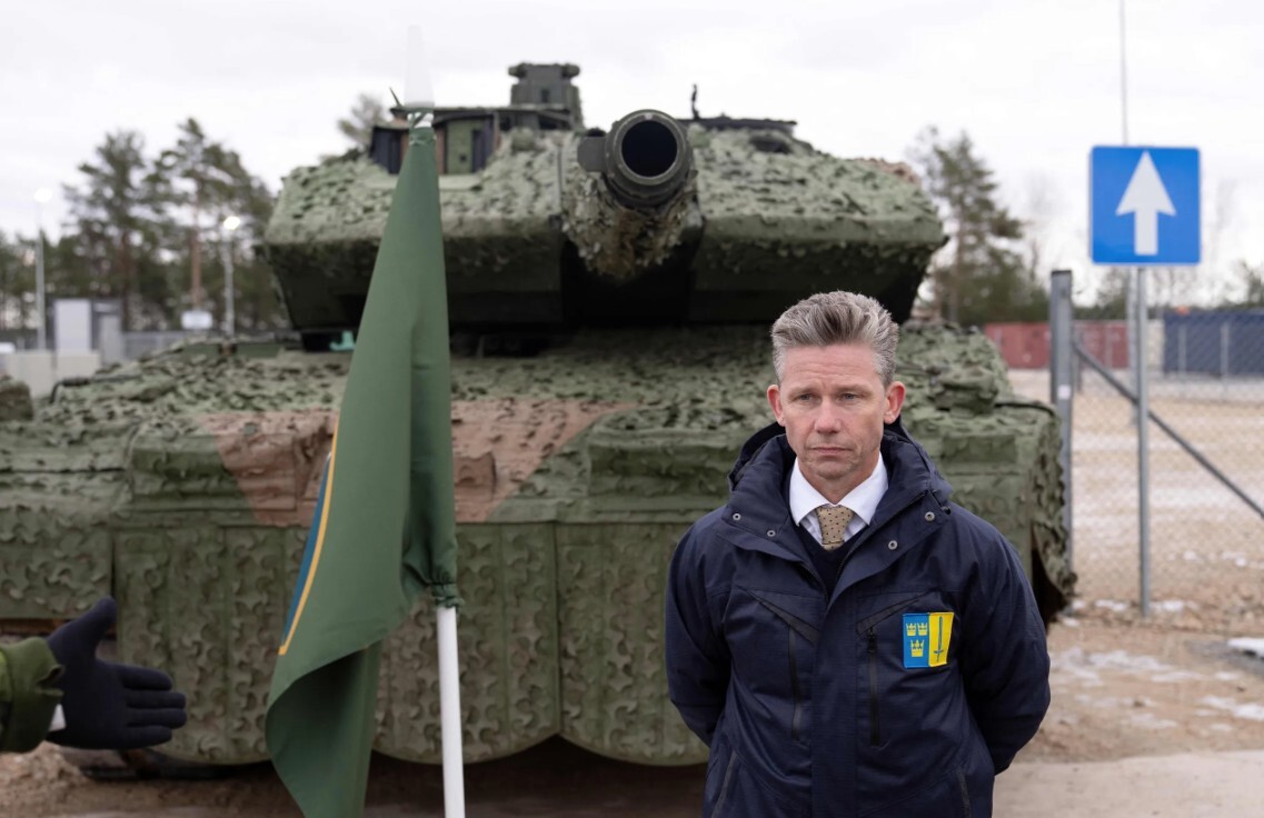 Zviedrija atvēlēs militārajai palīdzībai Ukrainai vēl 16 miljardus kronu