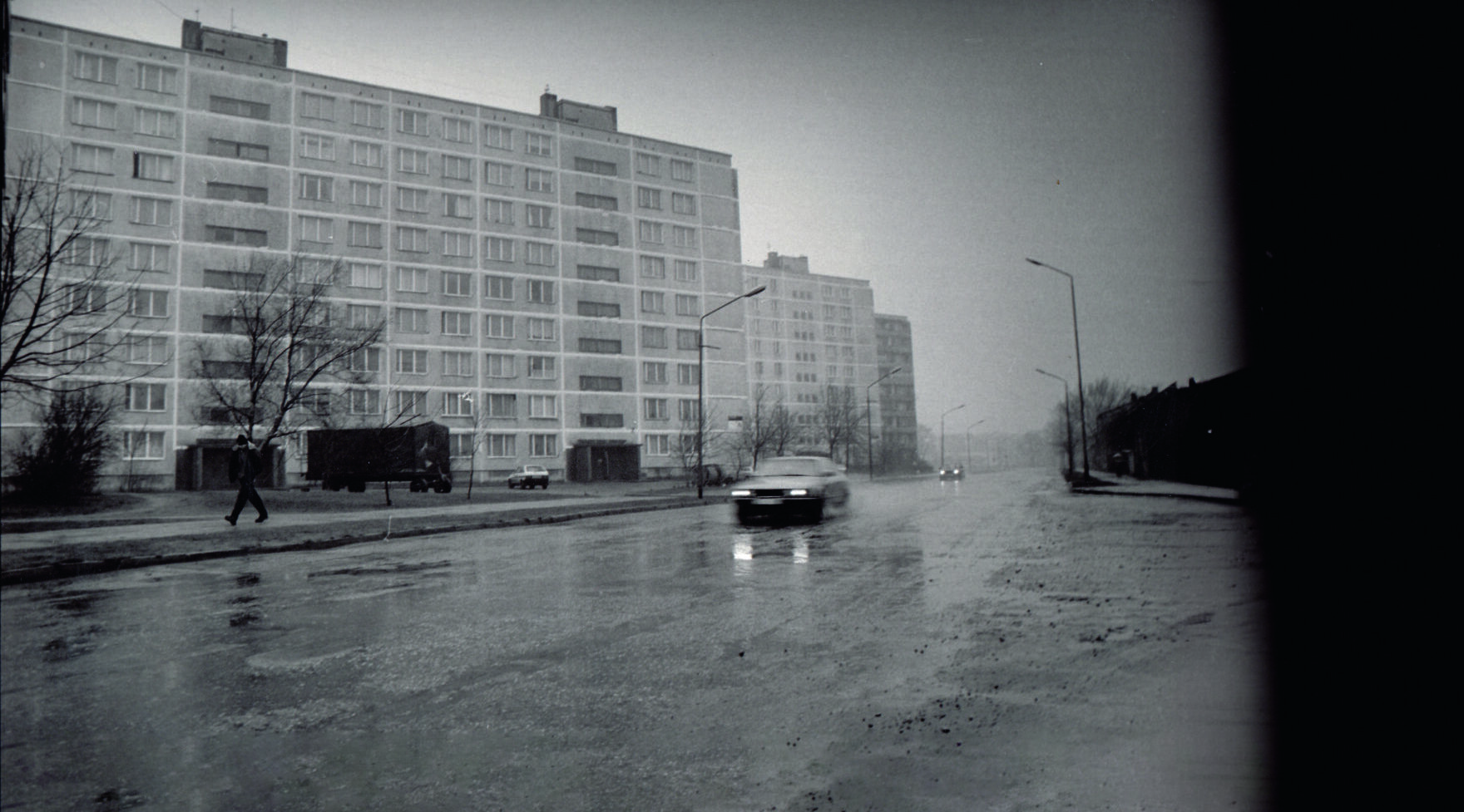 Liepāja 1994. gadā: mājokļu krīze, militāristu aiziešana un pilsētas ekonomikas pārmaiņas