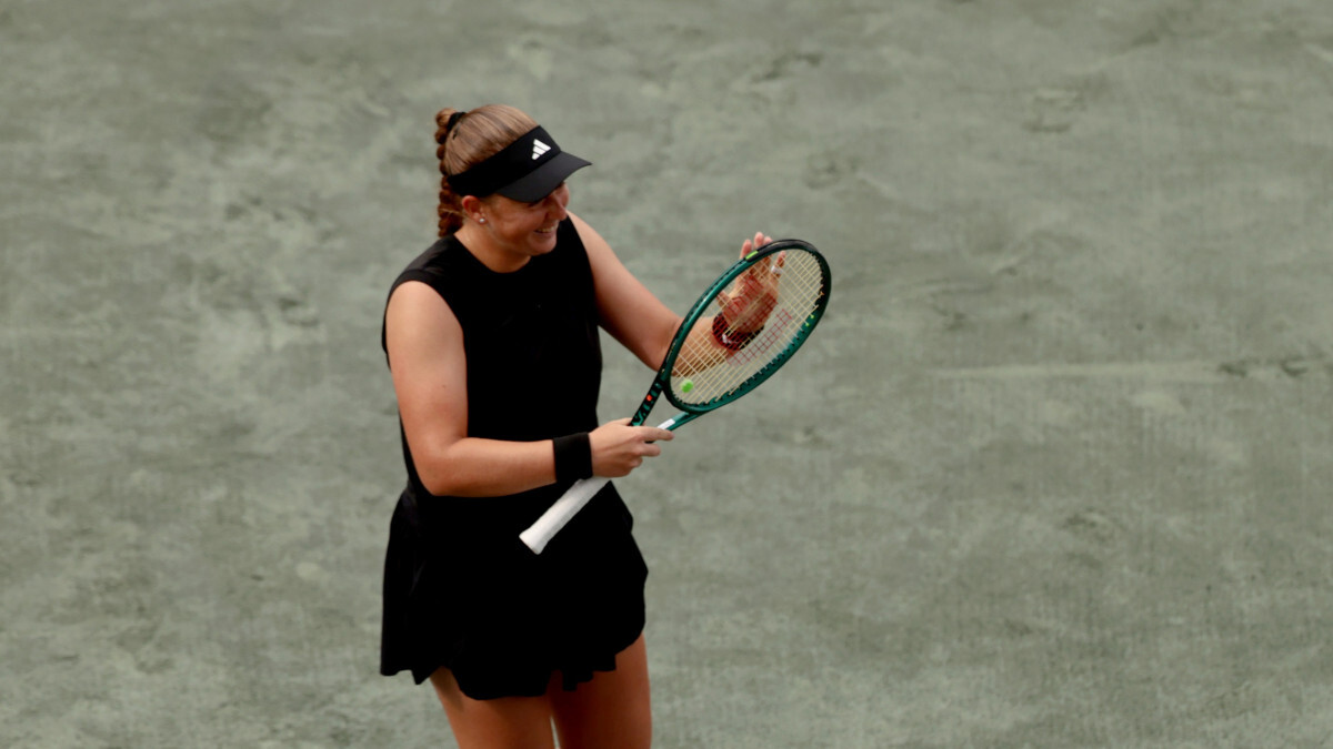 Ostapenko WTA rangā saglabā 24. vietu