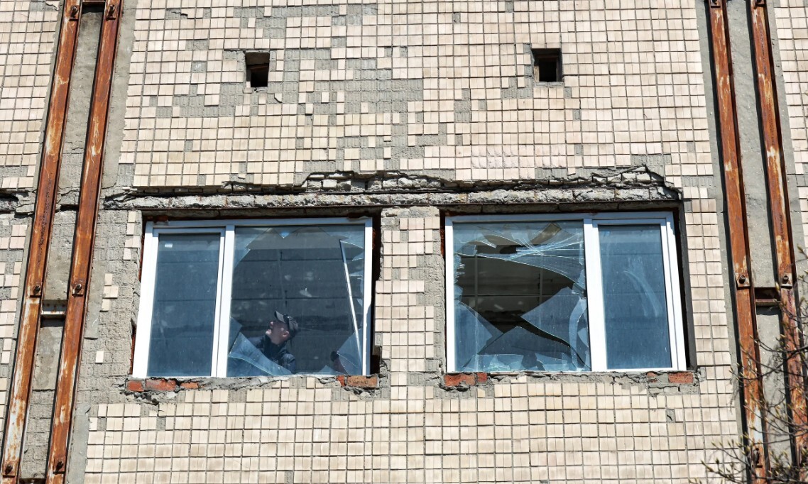 Krievijas dronu uzbrukumā Odesai trīs cietušie
