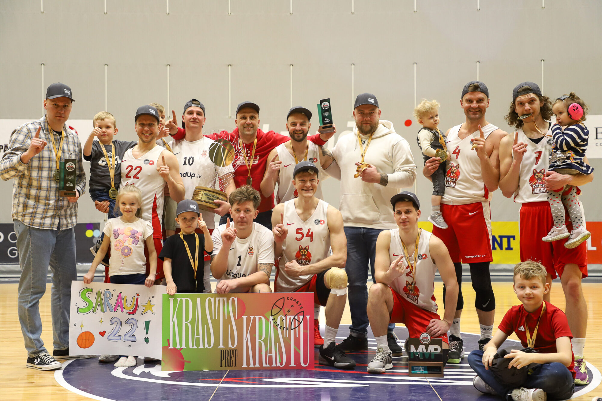 ”NīcaBLi” un ”LSSS U19” kļūst par Liepājas čempioniem basketbolā