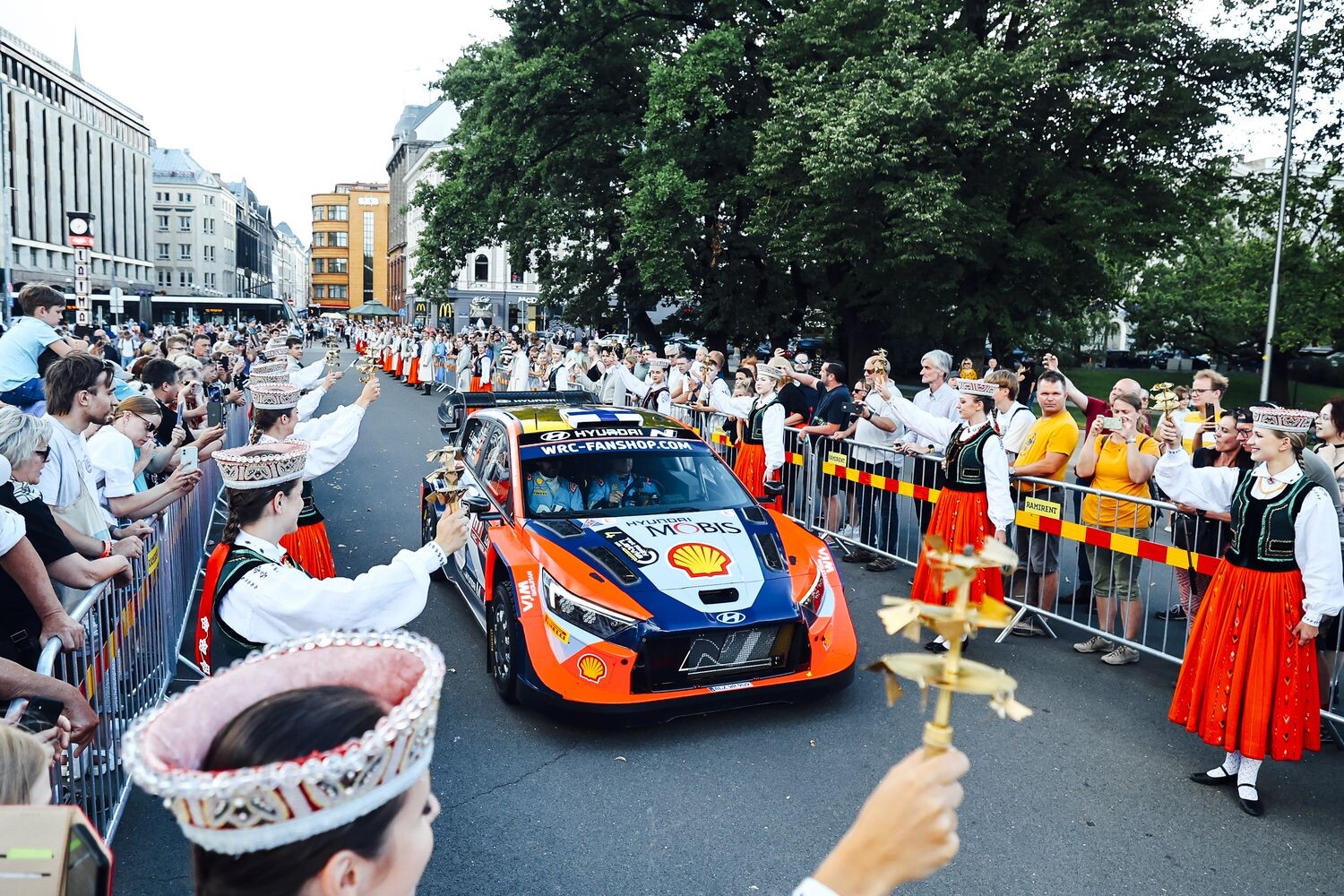 Sāktas sarunas par Latvijas atgriešanos WRC apritē