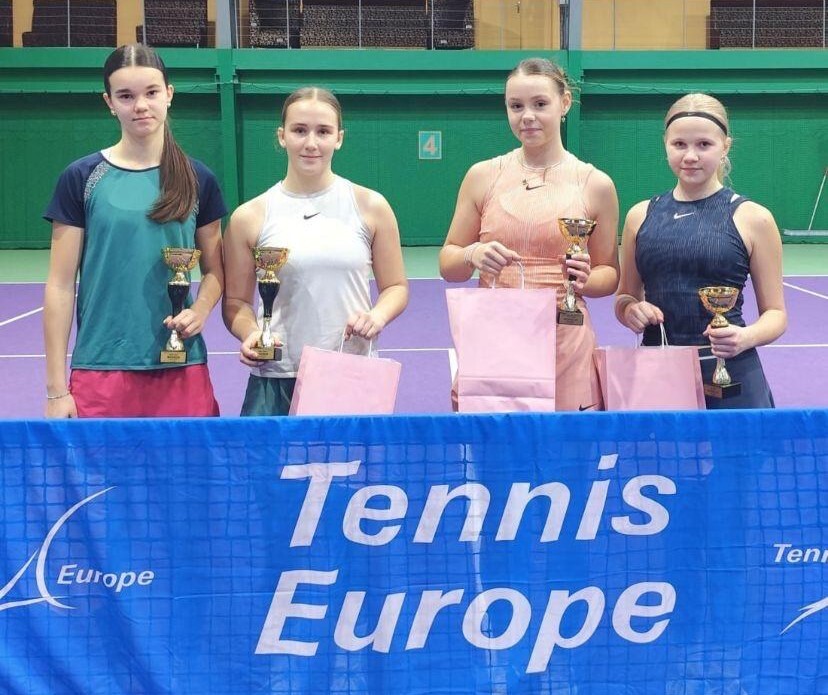 Liepājas Tenisa sporta skolas audzēkņi izcili startējuši starptautiskajās “Tennis Europe” sacensībās U16 vecuma grupā