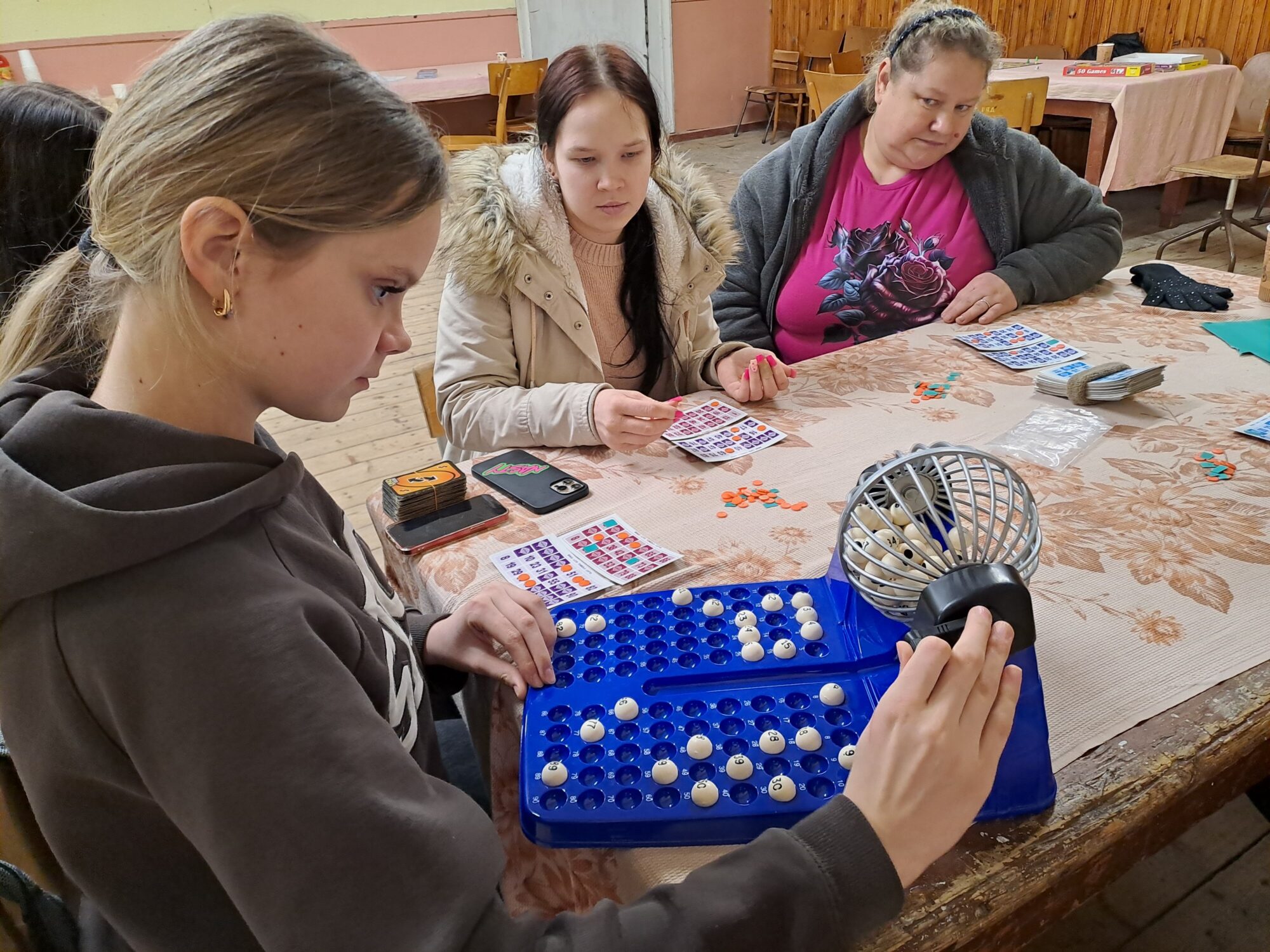 Foto: Ploces ciema iedzīvotāji pašu spēkiem uztur kultūras klubu, kas oficiāli neeksistē