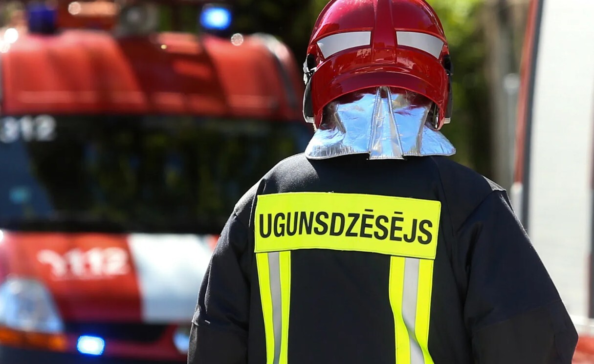 Kuldīgas novadā ugunsgrēkā gājis bojā cilvēks
