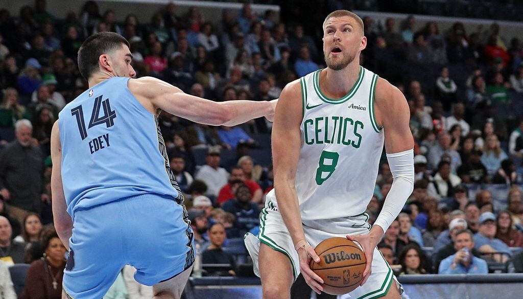 Video: Porziņģis gūst 19 punktus “Celtics” uzvarā