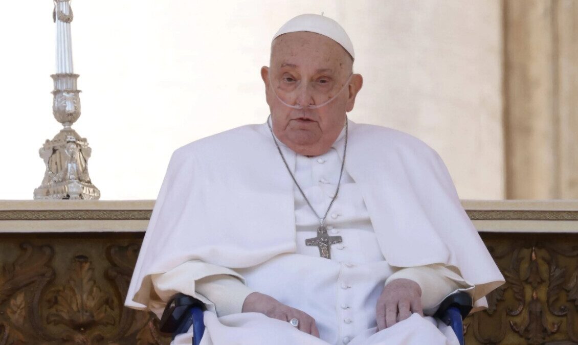 Vatikāns: Pāvests Francisks nomira pēc smadzeņu insulta