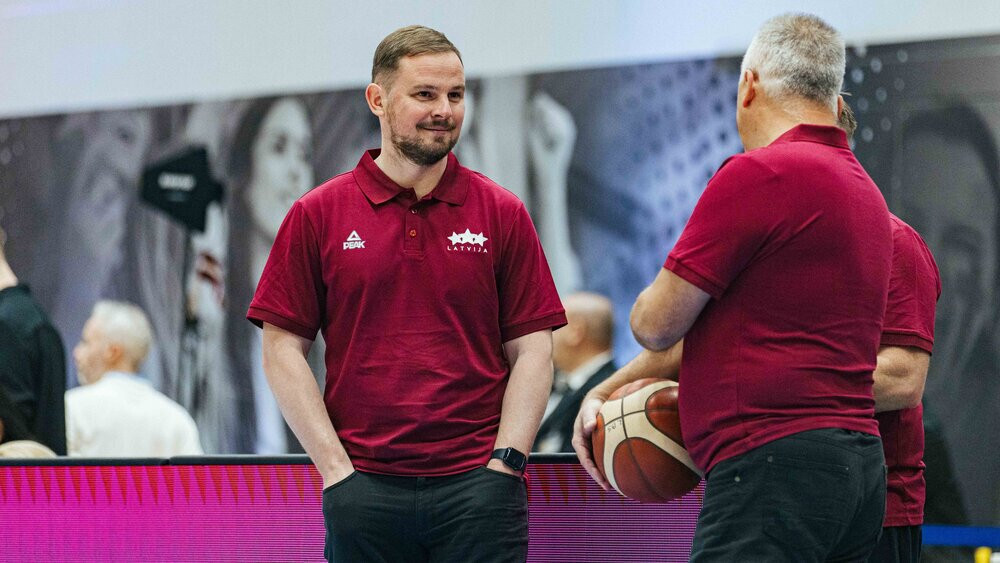 Par Latvijas sieviešu basketbola izlases galveno treneri kļūst Rožlapa