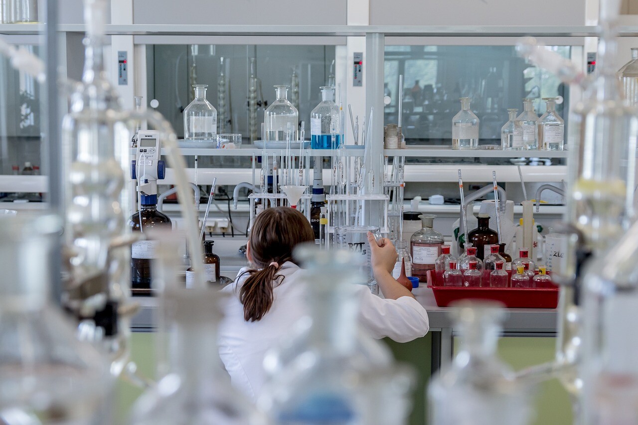 Redz pozitīvu virzību E. coli infekcijas uzliesmojuma izmeklēšanā, bet skaidru rezultātu nesola