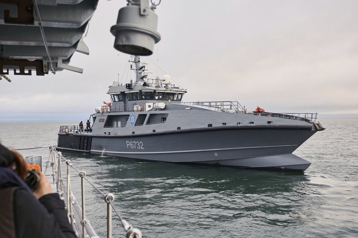 Igaunijas armijai būs tiesības reaģēt uz infrastruktūras apdraudējumu jūrā