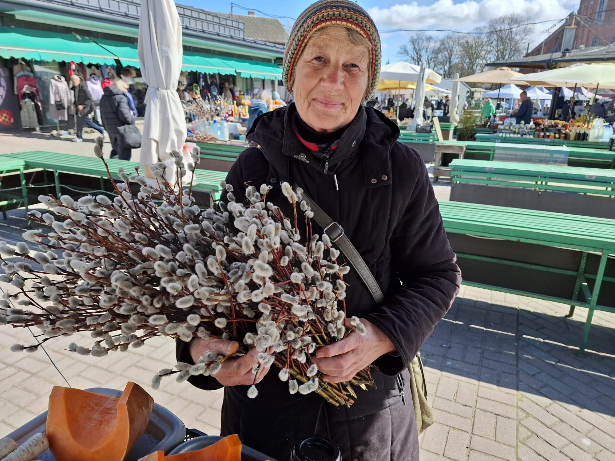 Foto: Pētertirgū valda Pūpolsvētdienas noskaņa