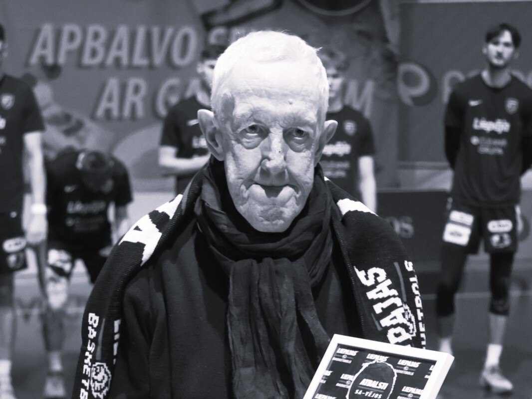 Mūžībā devies bijušais Liepājas basketbola tiesnesis un grozabumbas darbinieks Mariss Bernāts