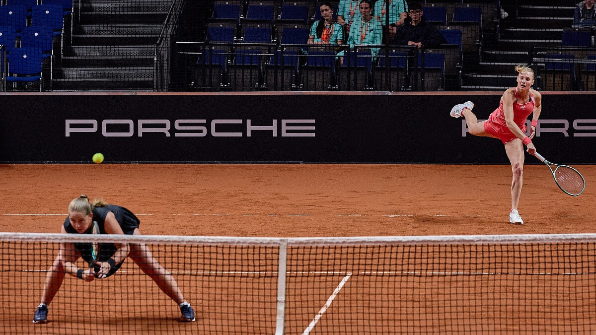 Ostapenko sasniedz Štutgartes “WTA 500” dubultspēļu turnīra ceturtdaļfinālu