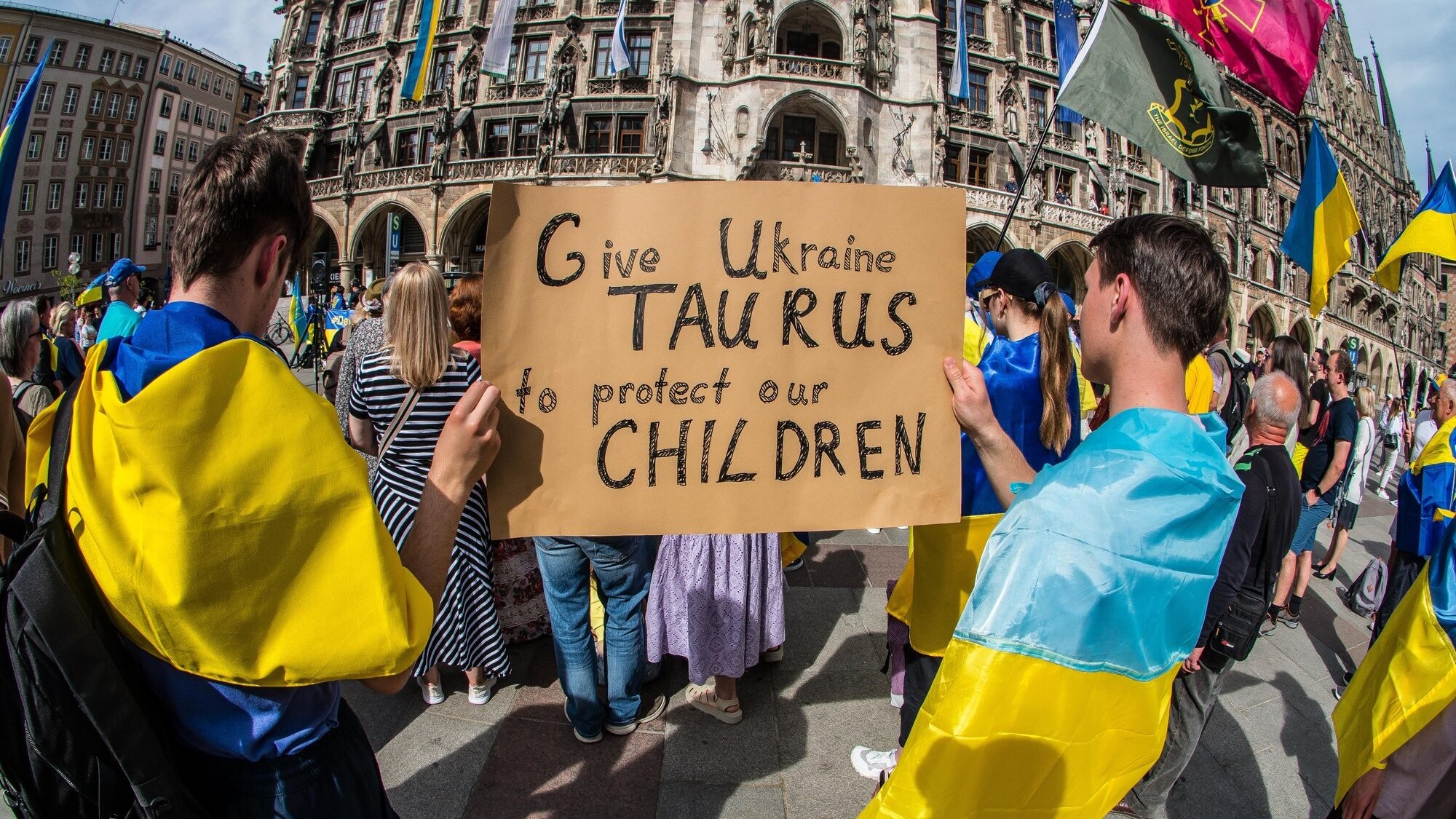 Zelenskis cer, ka jaunā Vācijas valdība piegādās raķetes “Taurus”