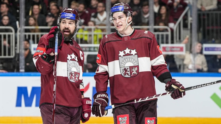Latvijas hokejisti pasaules čempionātā tiksies ar zvaigžņoto Kanādas izlasi