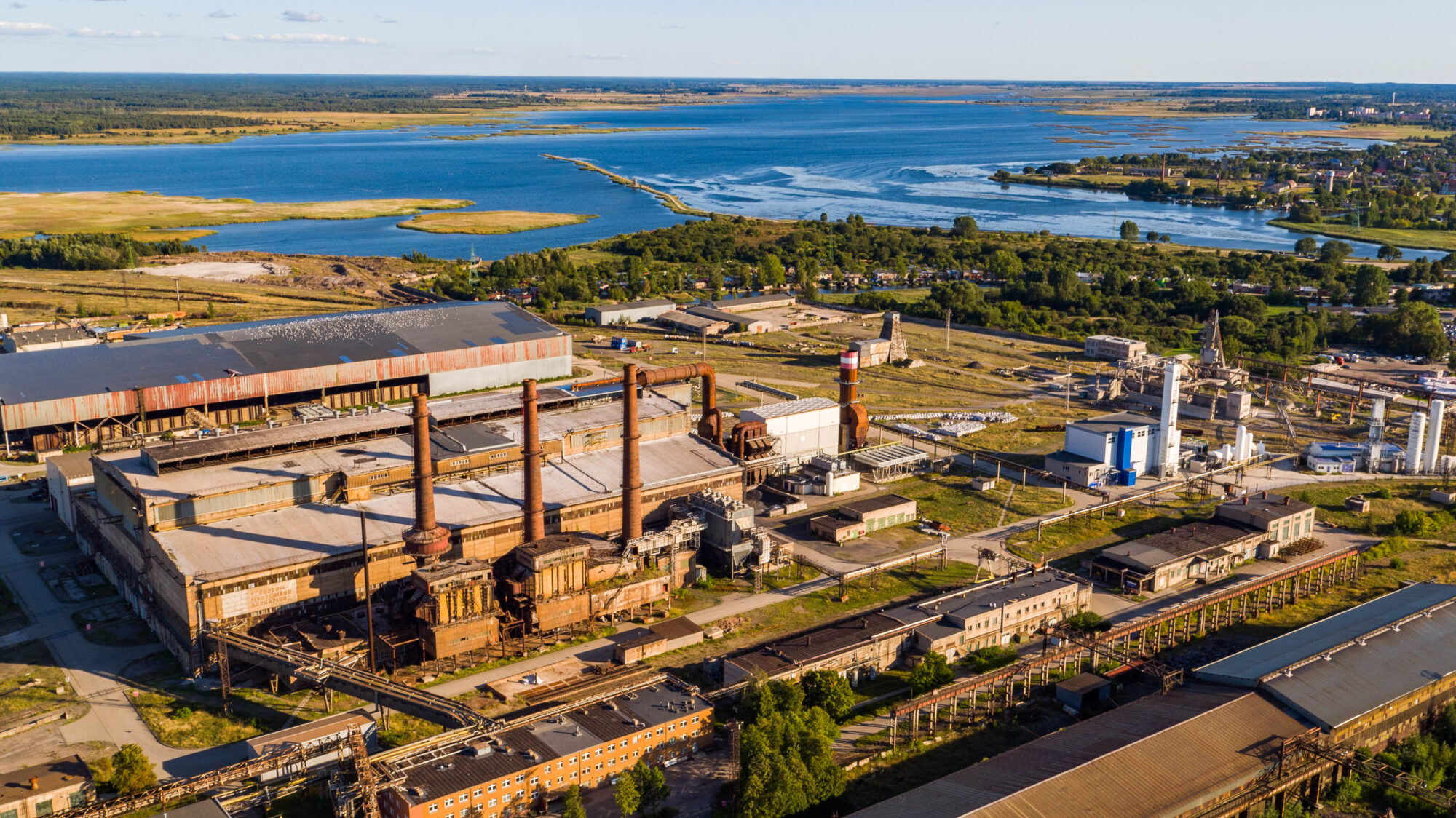 Liepāja aizņemsies “Metalurgam”, Meldru ielai un kanalizācijas izbūvei