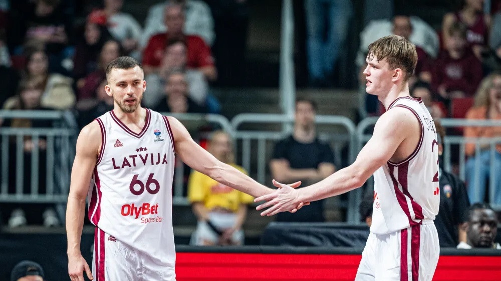 Video: Latvijas basketbolisti Pasaules kausa atlases turnīrā spēlēs ar Poliju un divām priekškvalifikācijas turnīra veiksminiecēm