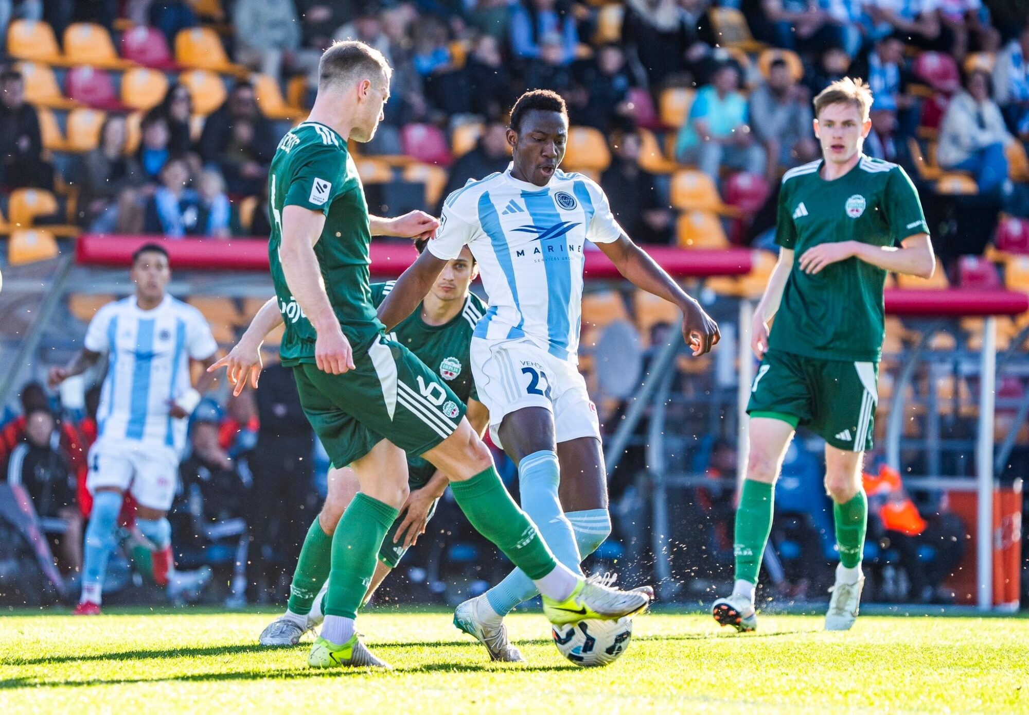 Video: FK “Liepāja” izbraukumā piekāpjas turnīra līderei “Rigai”