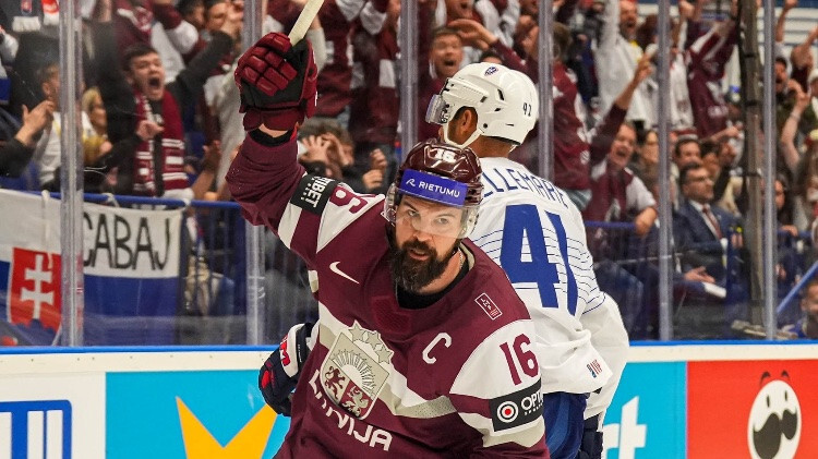 Latvijas hokeja izlase pasaules čempionātu uzsāks ar spēli pret Franciju