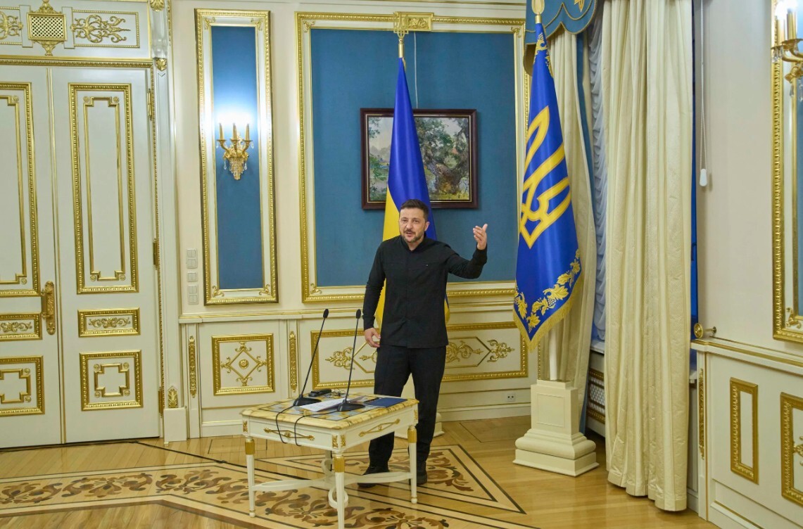 Zelenskis ierosina trīspusēju samitu ar Trampu un Putinu