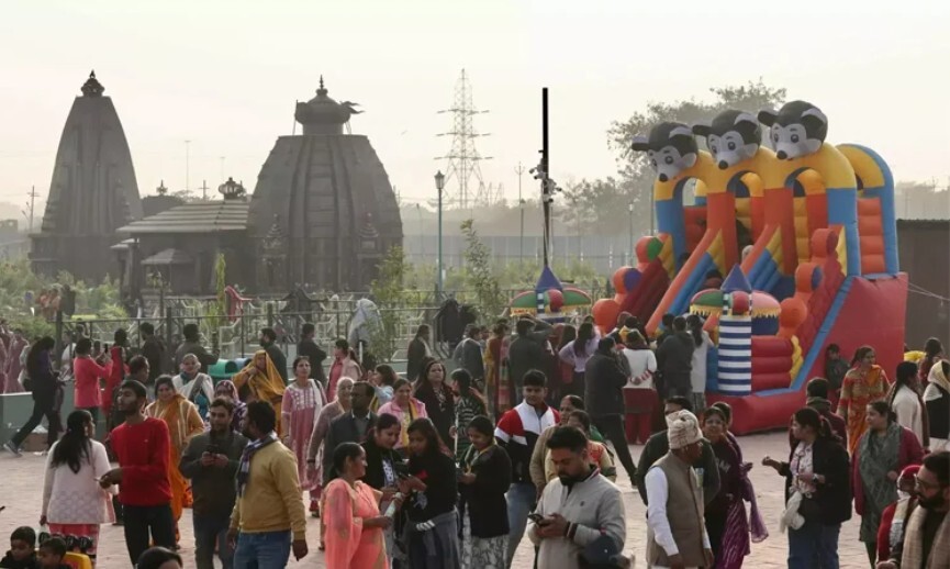 Drūzmā hinduistu svētkos Indijā seši bojāgājušie