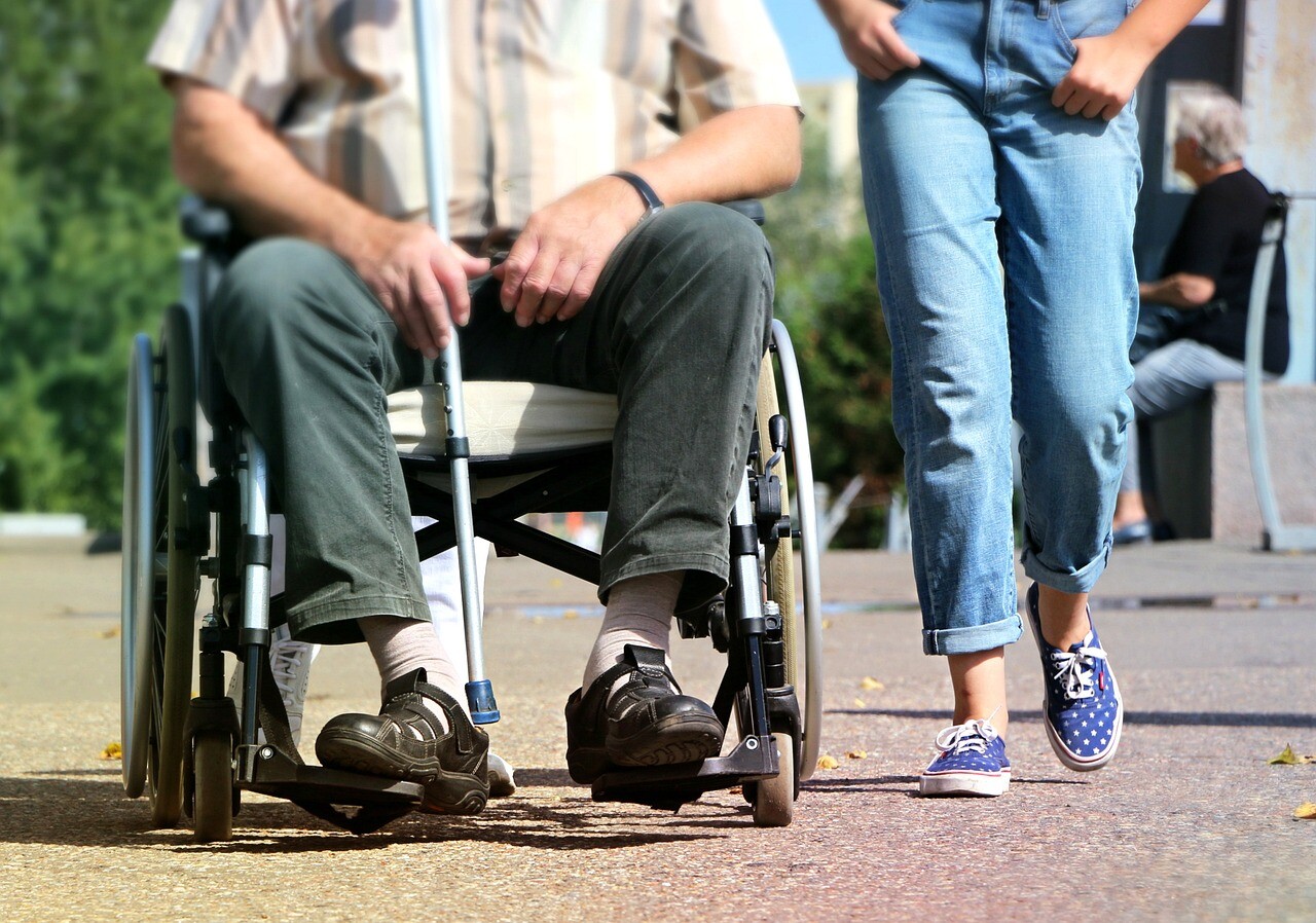 Ektroiekārtām būs jākļūst cilvēkiem ar invaliditāti ērtāk lietojamām
