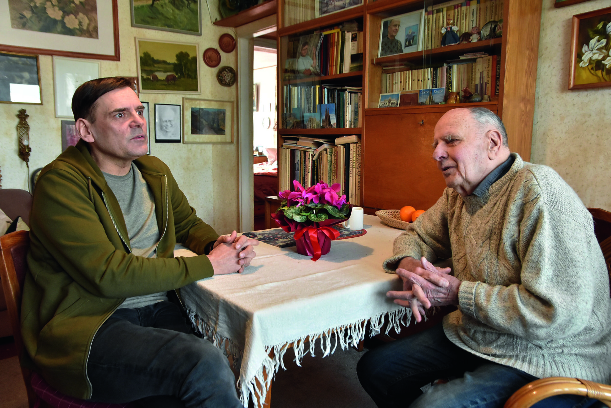 Divi Dreiblati: saruna par dzīves pieredzi, kļūdām, politiku un mākslu