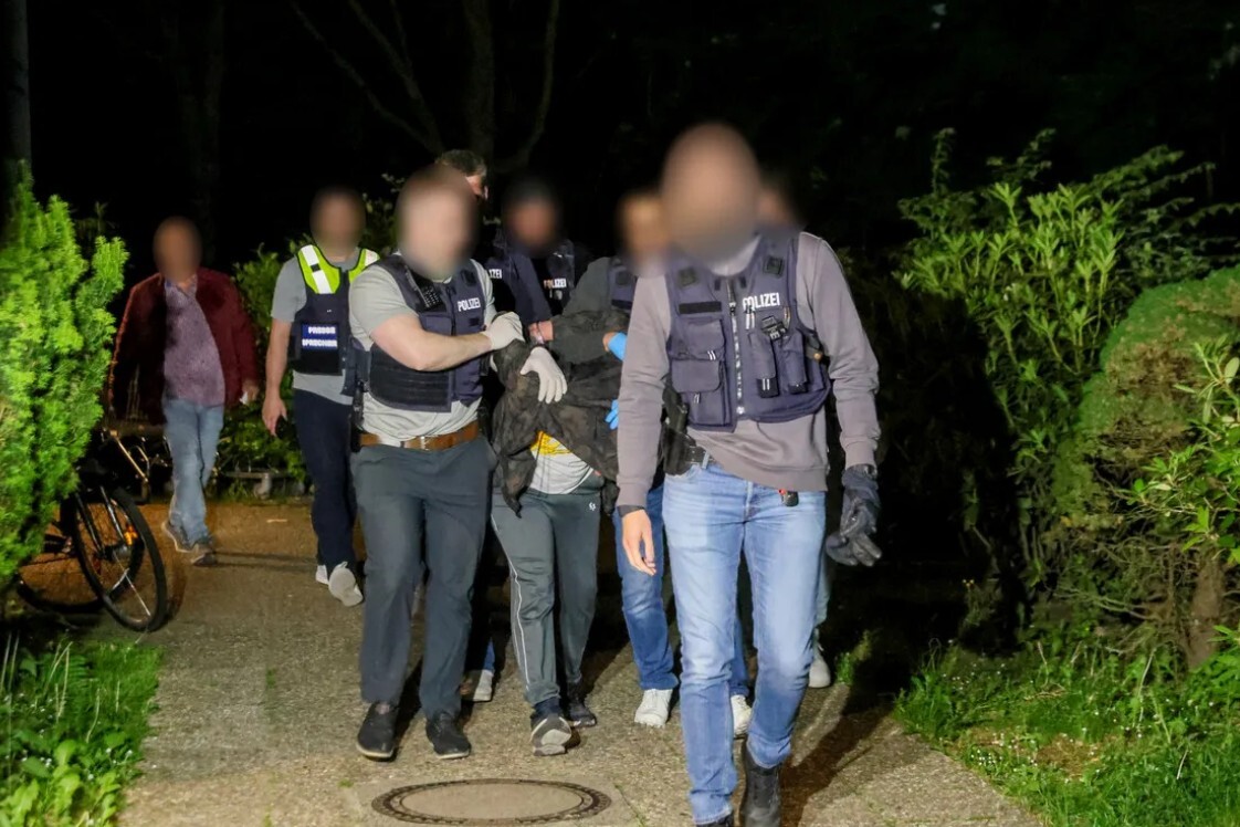 Vācijā aizturēts piecu cilvēku saduršanā aizdomās turētais