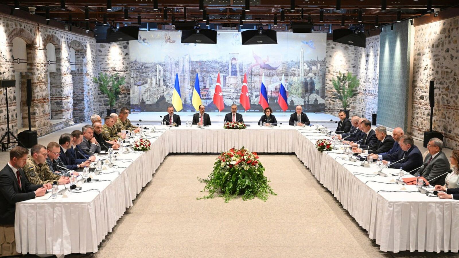 Stambulā šonedēļ gaidāma Ukrainas un Krievijas sarunu trešā kārta