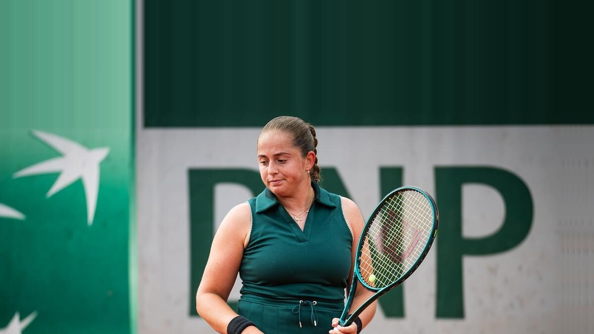 Ostapenko Francijas atklātā čempionāta trešajā kārtā tiksies ar Kazahstānas tenisisti Ribakinu