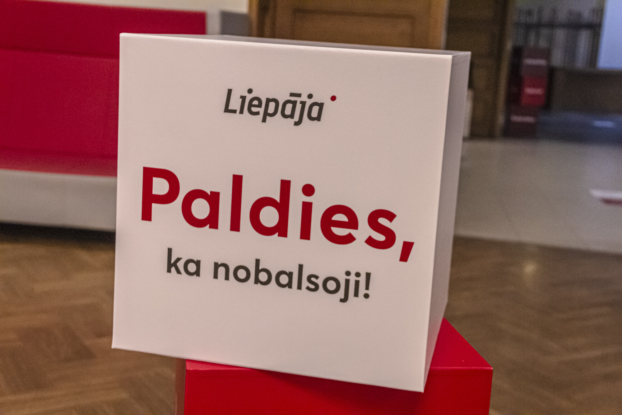 Arī Kurzemes vēlēšanu iecirkņi saskārušies ar IT sistēmu tehniskajām problēmām