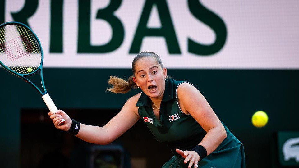 Ostapenko Īstbornas “WTA 250” sērijas turnīra pirmajā kārtā tiksies ar Lielbritānijas tenisisti Kartalu