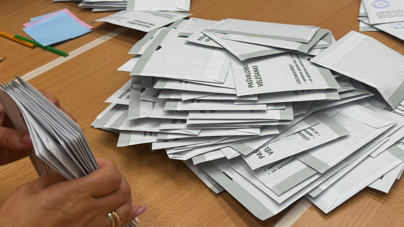 Provizoriskie rezultāti: Dienvidkurzemē četru sarakstu spraiga cīņa