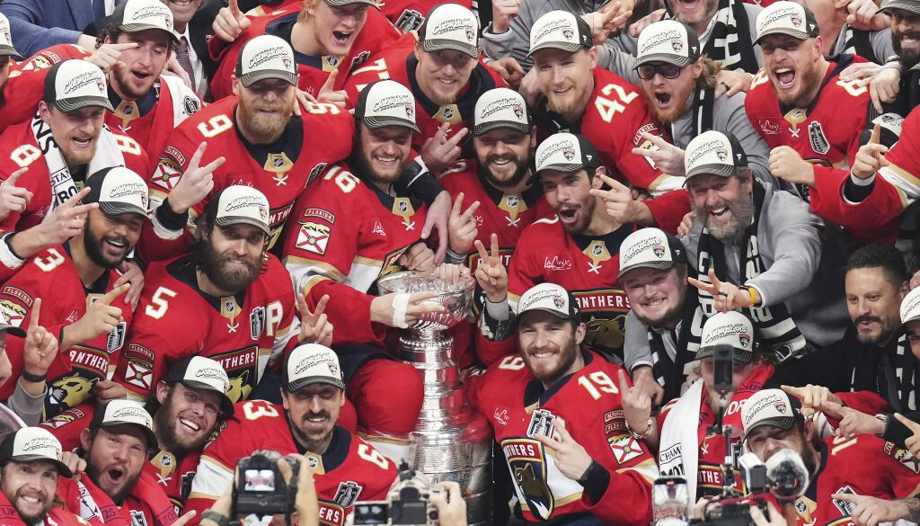 Video: Balinskis ar “Panthers” otro gadu pēc kārtas izcīna Stenlija kausu