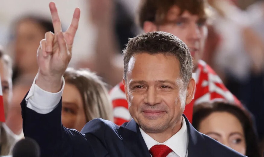 Polijā notiek prezidenta vēlēšanu otrā kārta