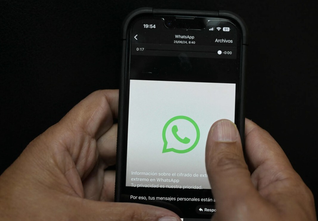 Irāna aicina iedzīvotājus izdzēst “WhatsApp” no viedtālruņiem