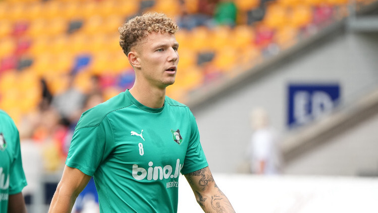 “Liepājas” futbola komandai pievienojas uz Latvijas pieaugušo izlasi aicinātais aizsargs Korotkovs