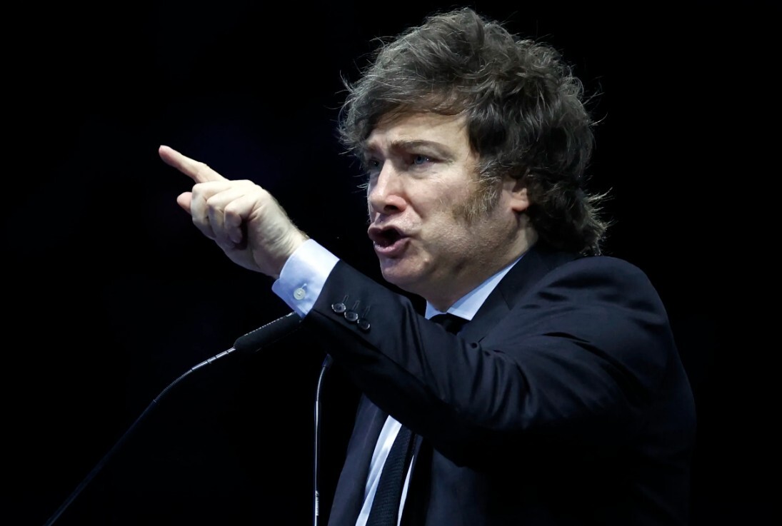 Argentīnas prezidents turpina uzbrukumus Lulam